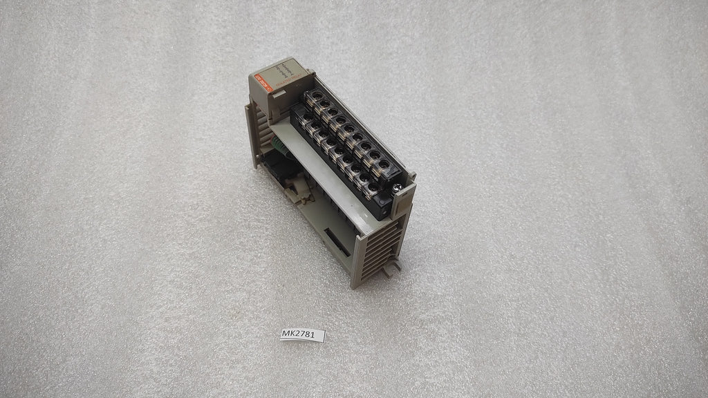 ALLEN BRADLEY CAT 1769-OW8I COMPACT I/O MODULE