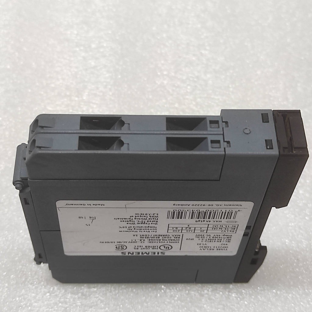 SIEMENS 3RP2513-1AW30 TIME RELAY 12-240V AC/DC