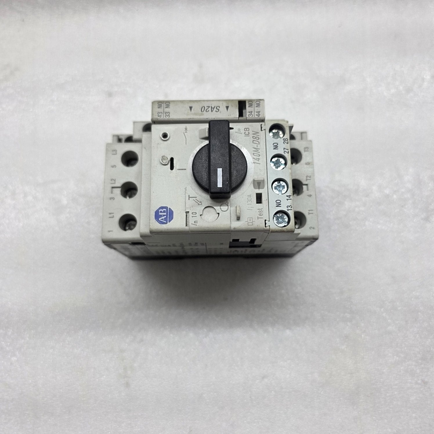 ALLEN BRADLEY CAT 140M-D8N-C10 MOTOR CIRCUIT PROTECTOR 140M-C-A