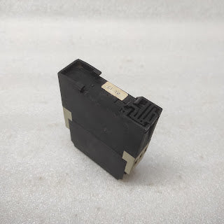 TELEMECANIQUE RE4CL11BU DELAY TIMING RELAY 09960 110-240V/24VDC 0.05S-300H