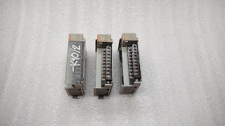 ALLEN BRADLEY CAT 1769-OW8I COMPACT I/O MODULE