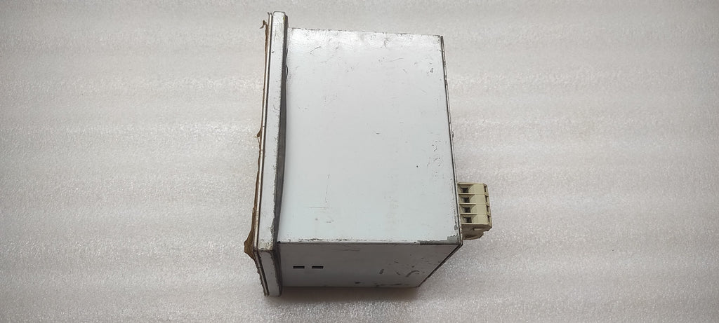 ABB NI 40-41 NUMERICAL 3-PHASE OVERCURRENT AND EARTH FAULT RELAY 1MYN742837-C 18