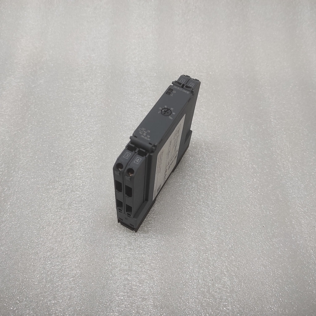 SIEMENS 3RP2513-1AW30 TIME RELAY 12-240V AC/DC