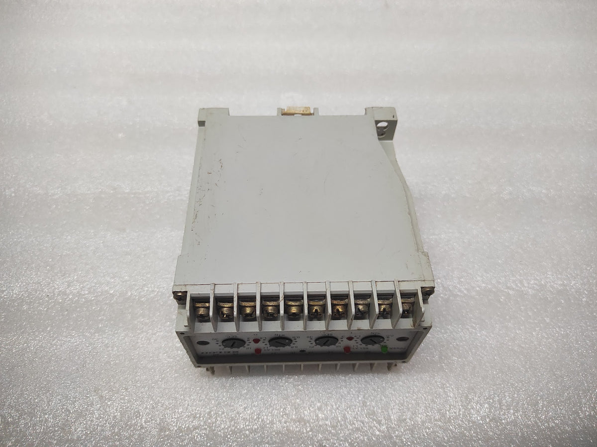 SELCO T2400-01 3-PHASE DUAL OVERCURRENT RELAY 440V