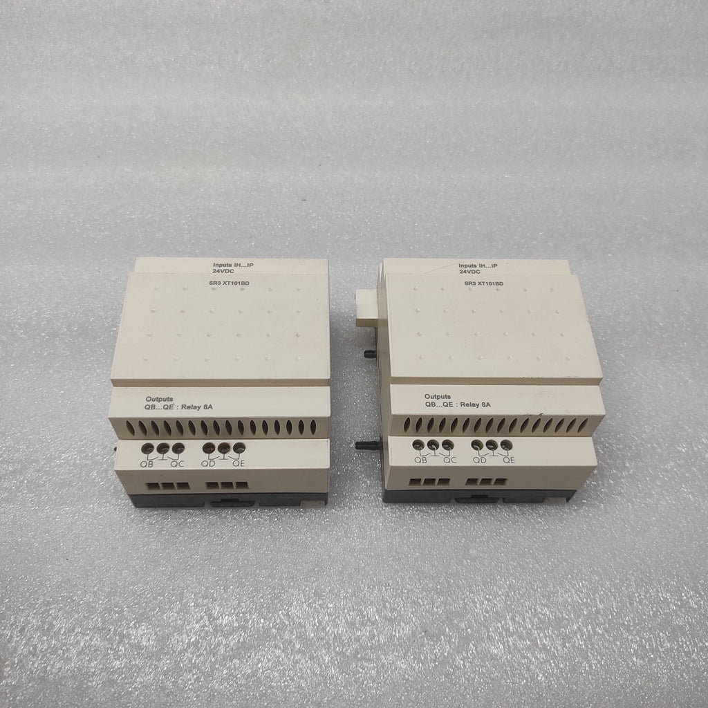 SE ZELIO SR3 XT101BD DISCRETE I/O EXTENSION MODULE 88960221