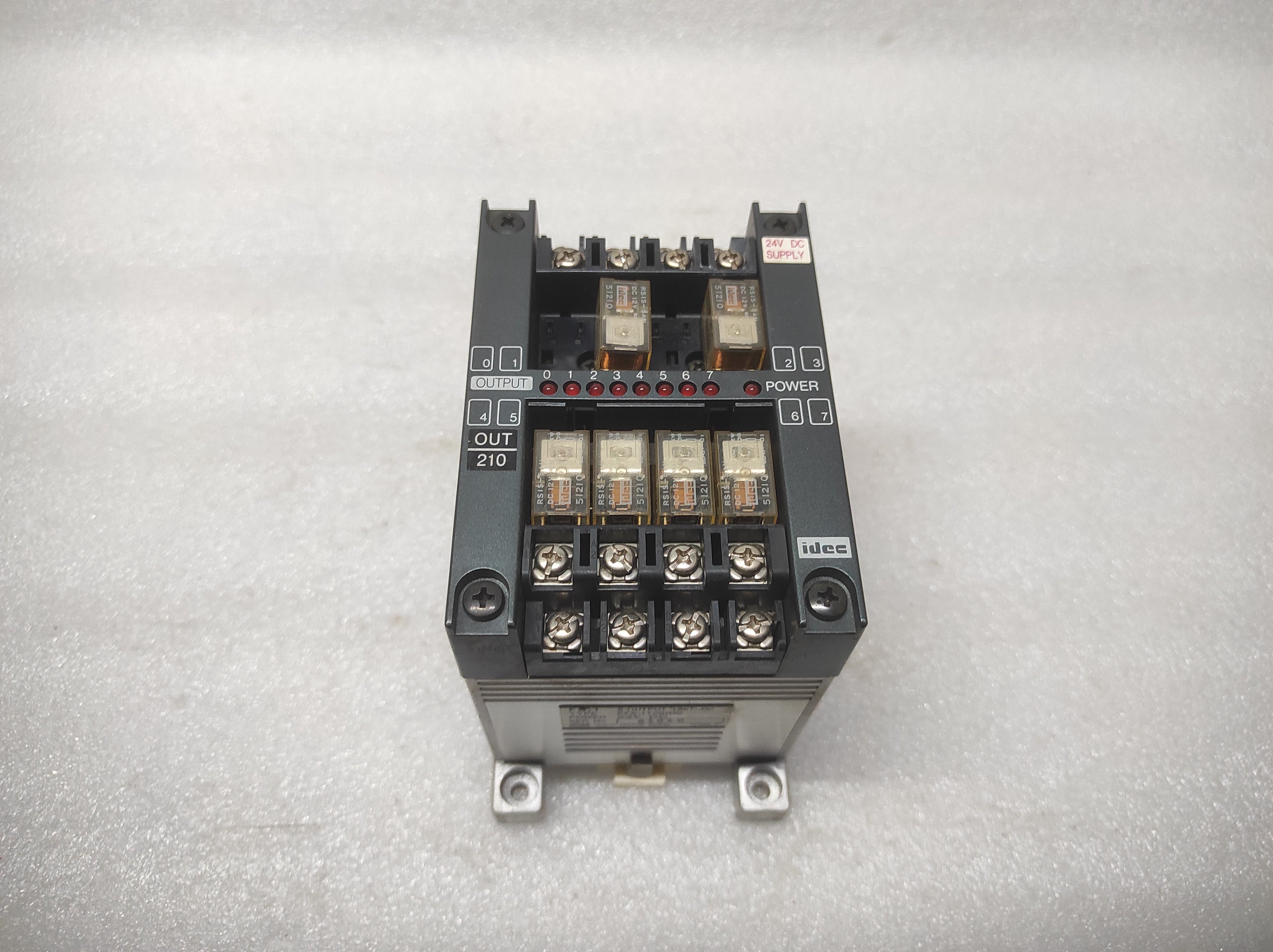 IDEC PFA-1T081DC OUTPUT MODULE 24VDC PFA1T081DC
