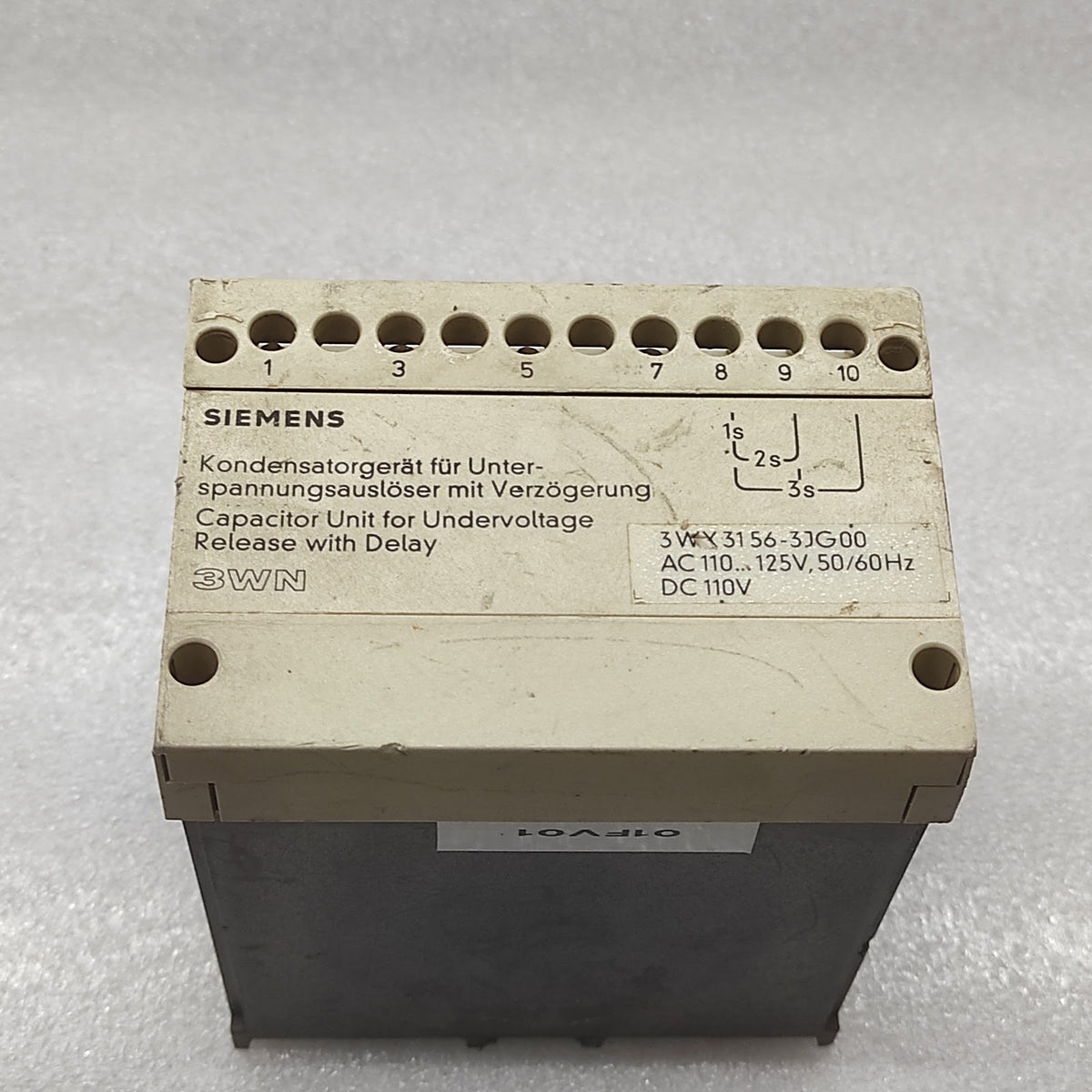 SIEMENS 3WX3156-3JG00 CAPACITOR UNIT FOR UNDERVOLTAGE RELEASE WITH DELAY 110-125