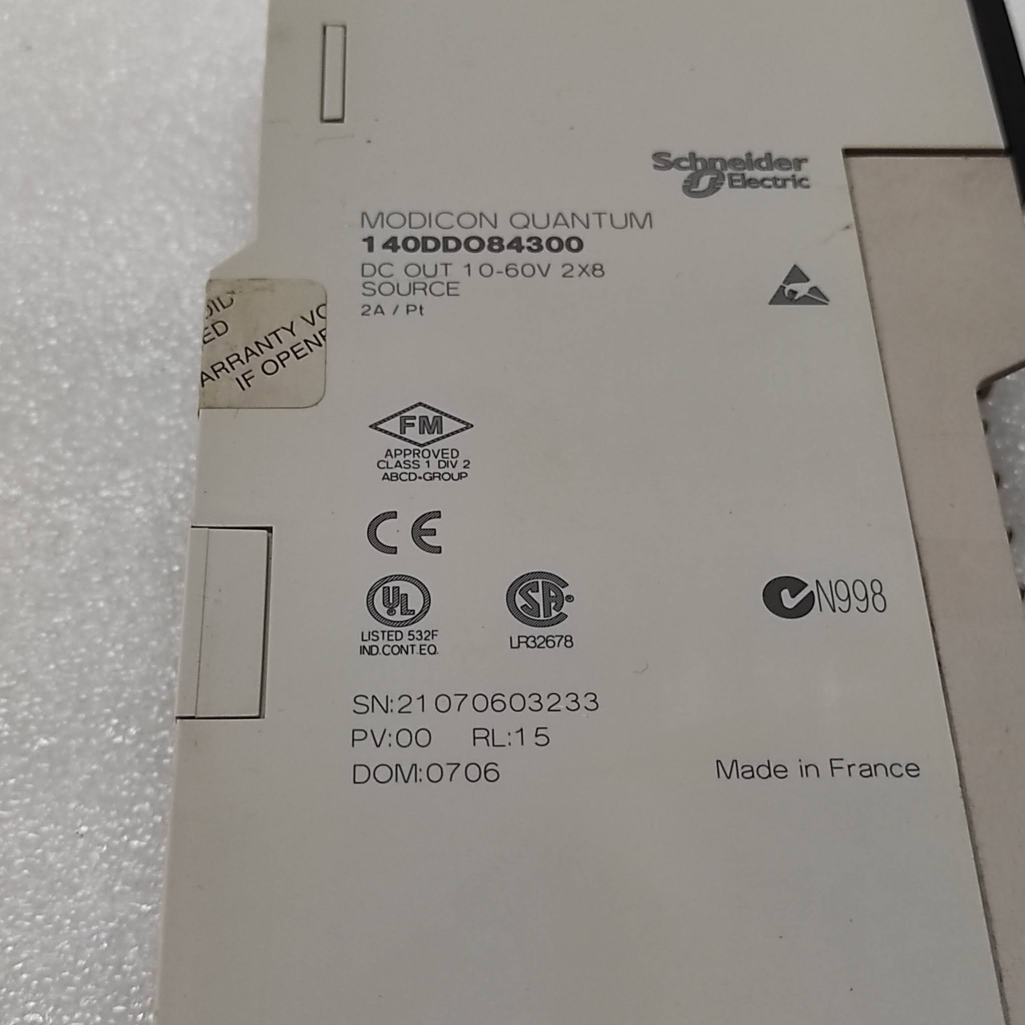 SE 140DDO84300 10-60 VDC OUTPUT MODULE