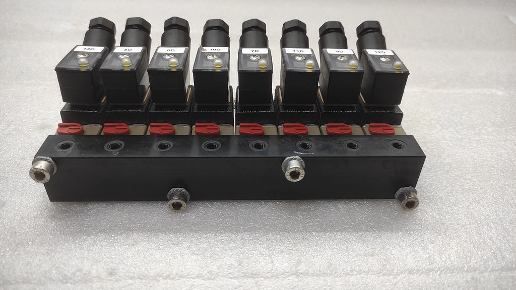 BURKERT 6012T1.2FKMPA SYS FLUID CONTROL VALVE 24VDC 0-4.5BAR LOT OF 8 UNIT
