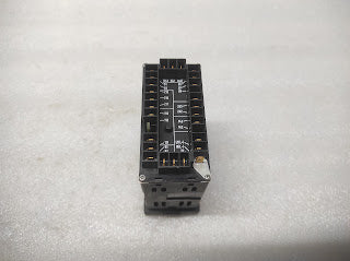 JUMO DTRON 08.1 TEMPERATURE CONTROLLER 703032/50-001-000-00-001 93-263V 70/00340