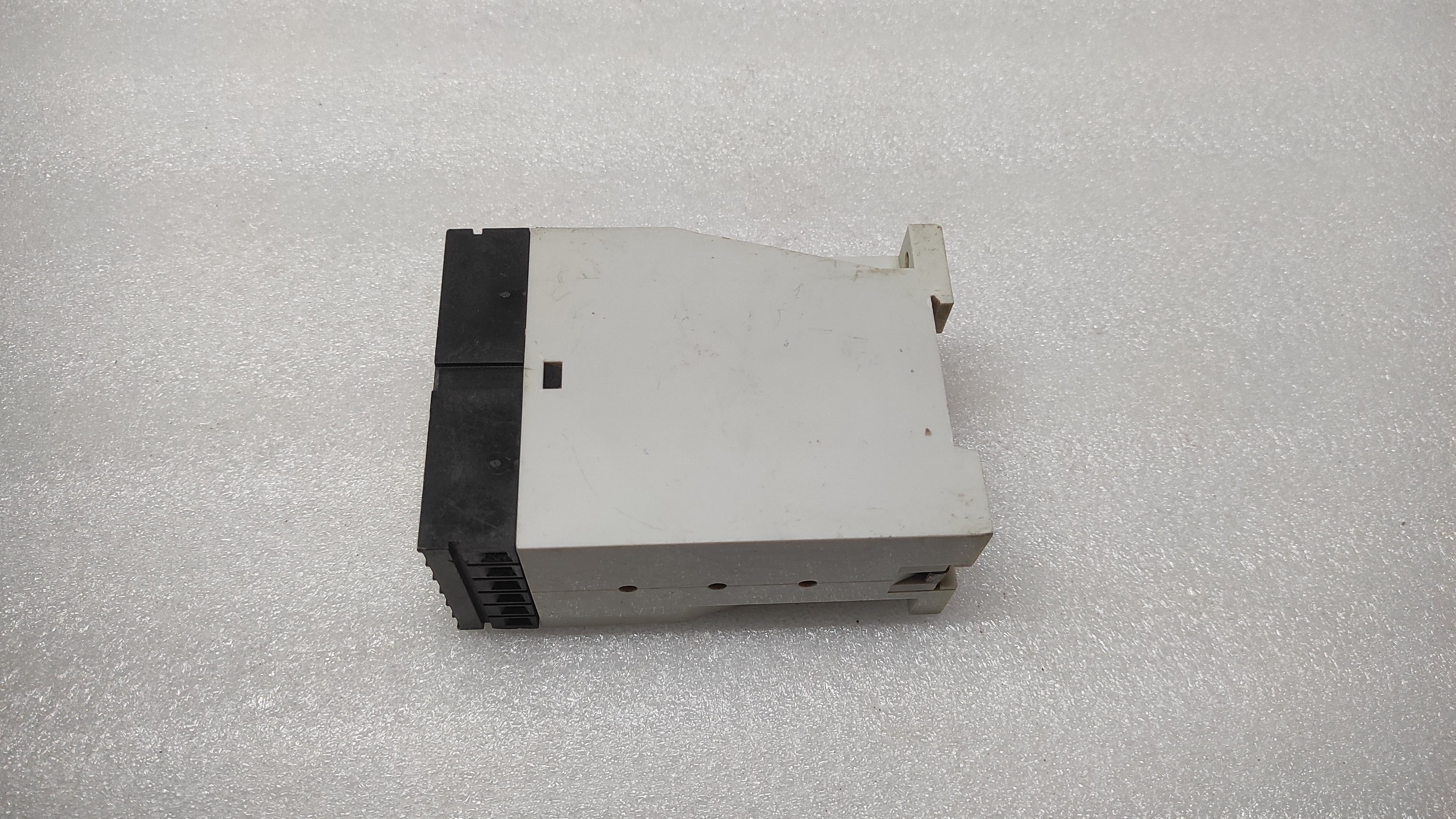 AMELEC ADM239 2-INPUT ARITHMATIC UNIT 01908-567003 24VDC