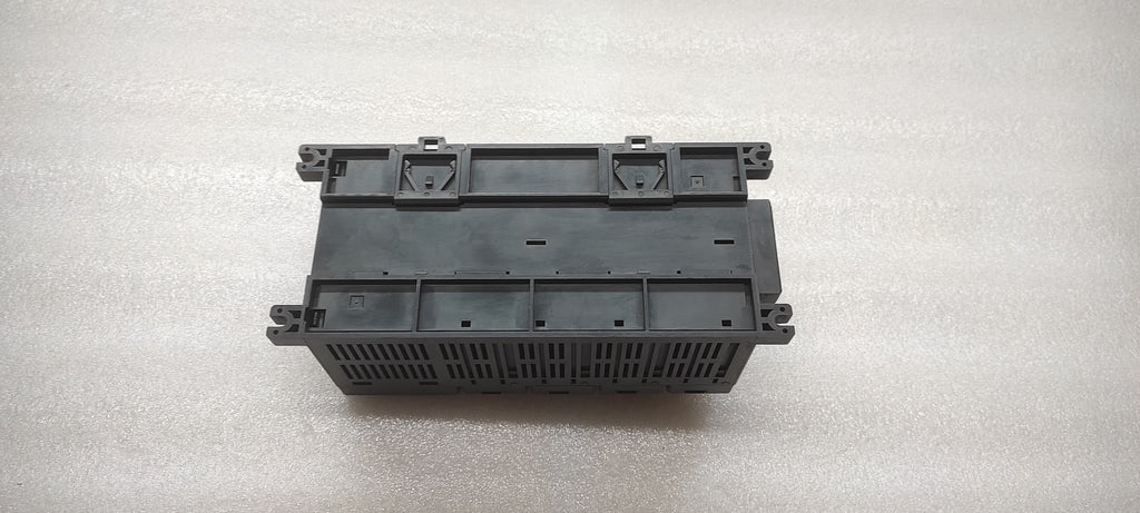KOYO DIRECT LOGIC 205 PLC D2-04B-1 PS D2-240 CPU D2-16ND3-2 IN D2-12TR OUT