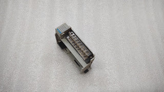 ALLEN BRADLEY CAT 1769-IQ16 COMPACT I/O MODULE