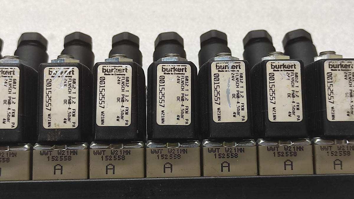 BURKERT 6012T1.2FKMPA SYS FLUID CONTROL VALVE 24VDC 0-4.5BAR LOT OF 8 UNIT
