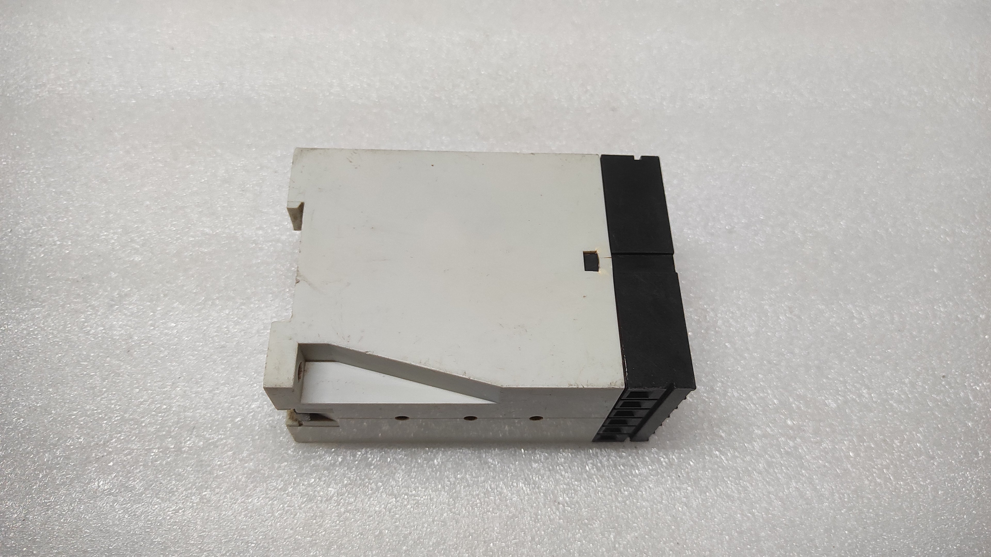AMELEC ADM239 2-INPUT ARITHMATIC UNIT 01908-567003 24VDC