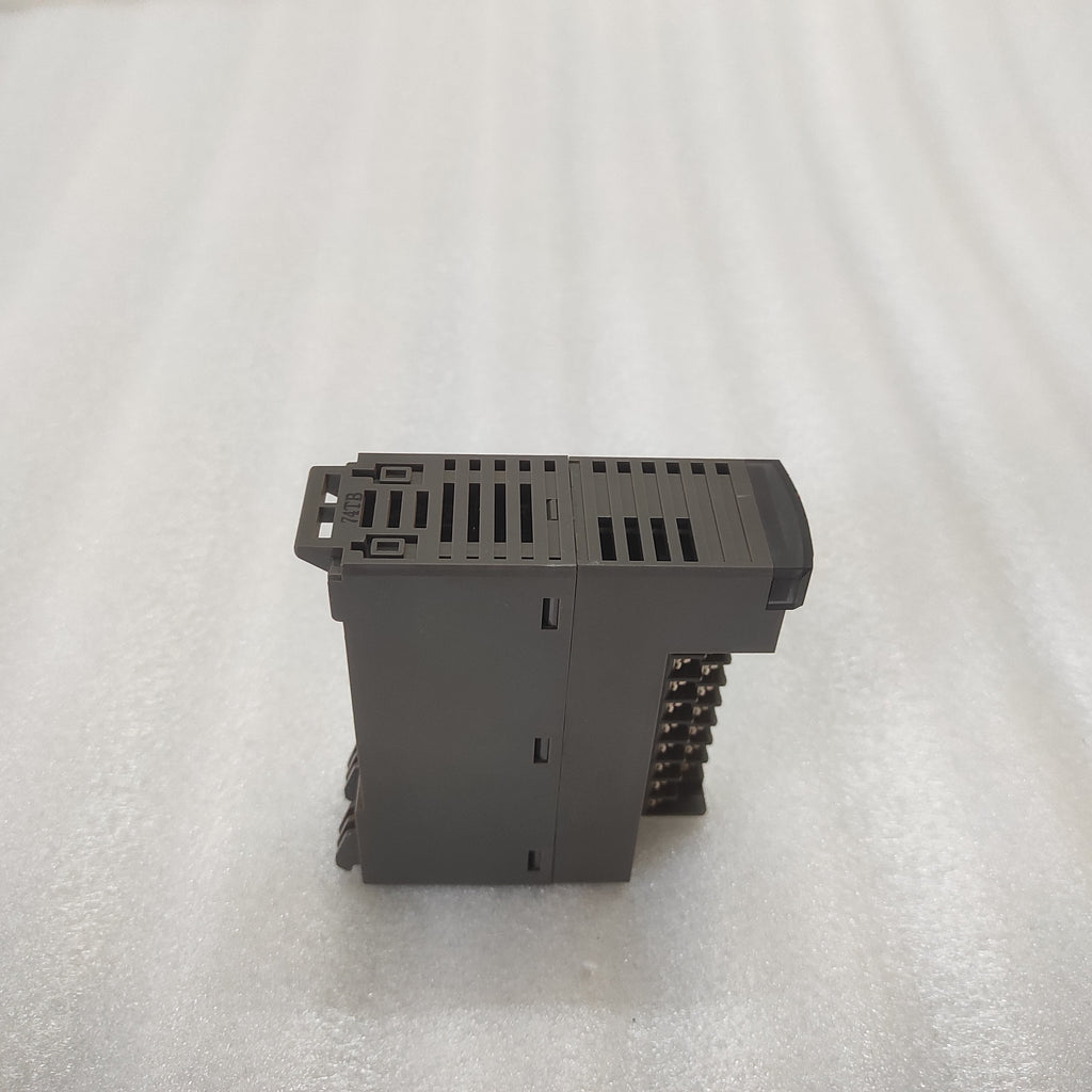 FUJI ELECTRIC NP1X1606-W DIGITAL INPUT MODULE NP1X1606W