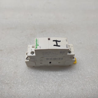 SE CS 30323 ICT 25A 220V CONTACTOR