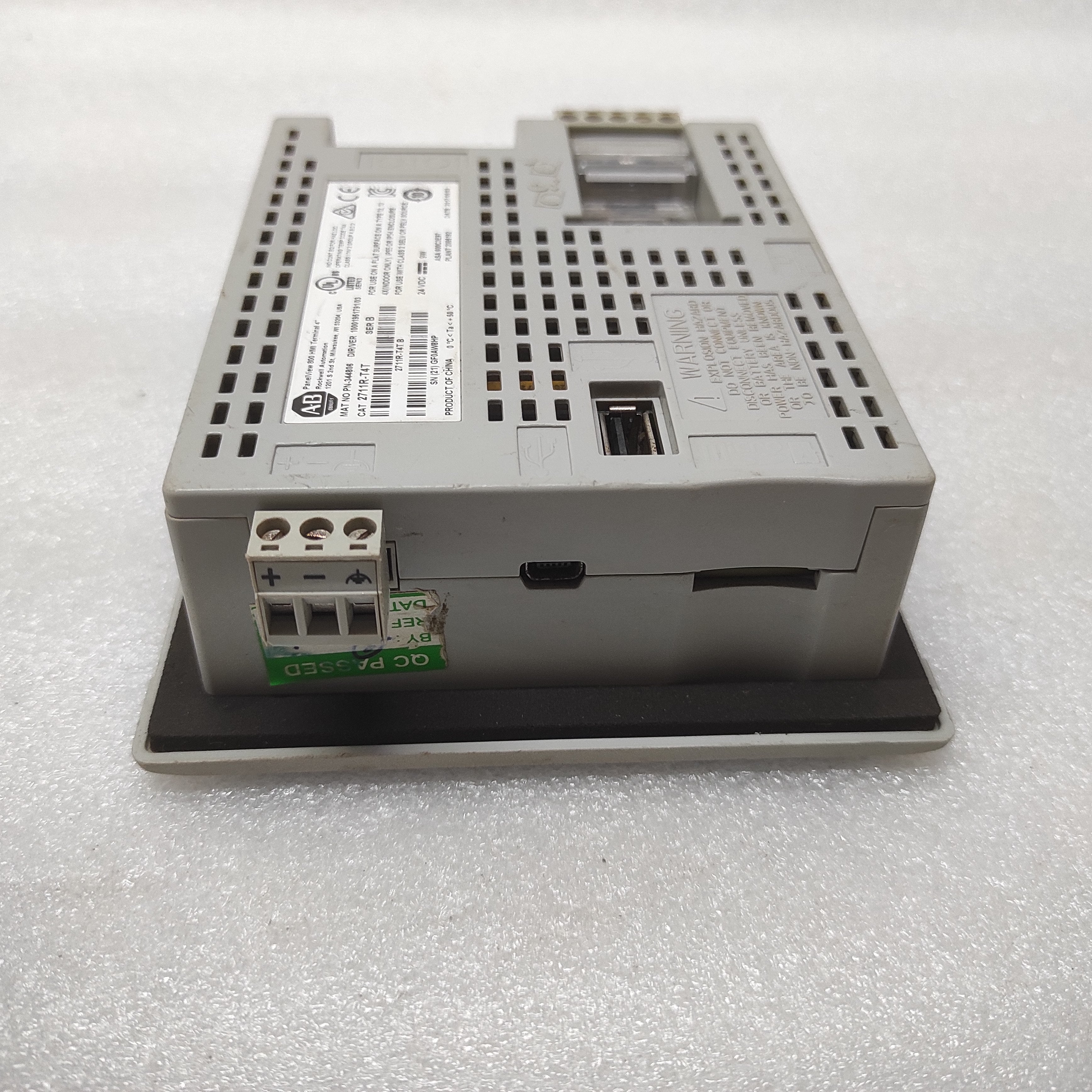 ALLEN BRADLEY PANELVIEW 800 CAT 2711R-T4T 24VDC 4" TERMINAL