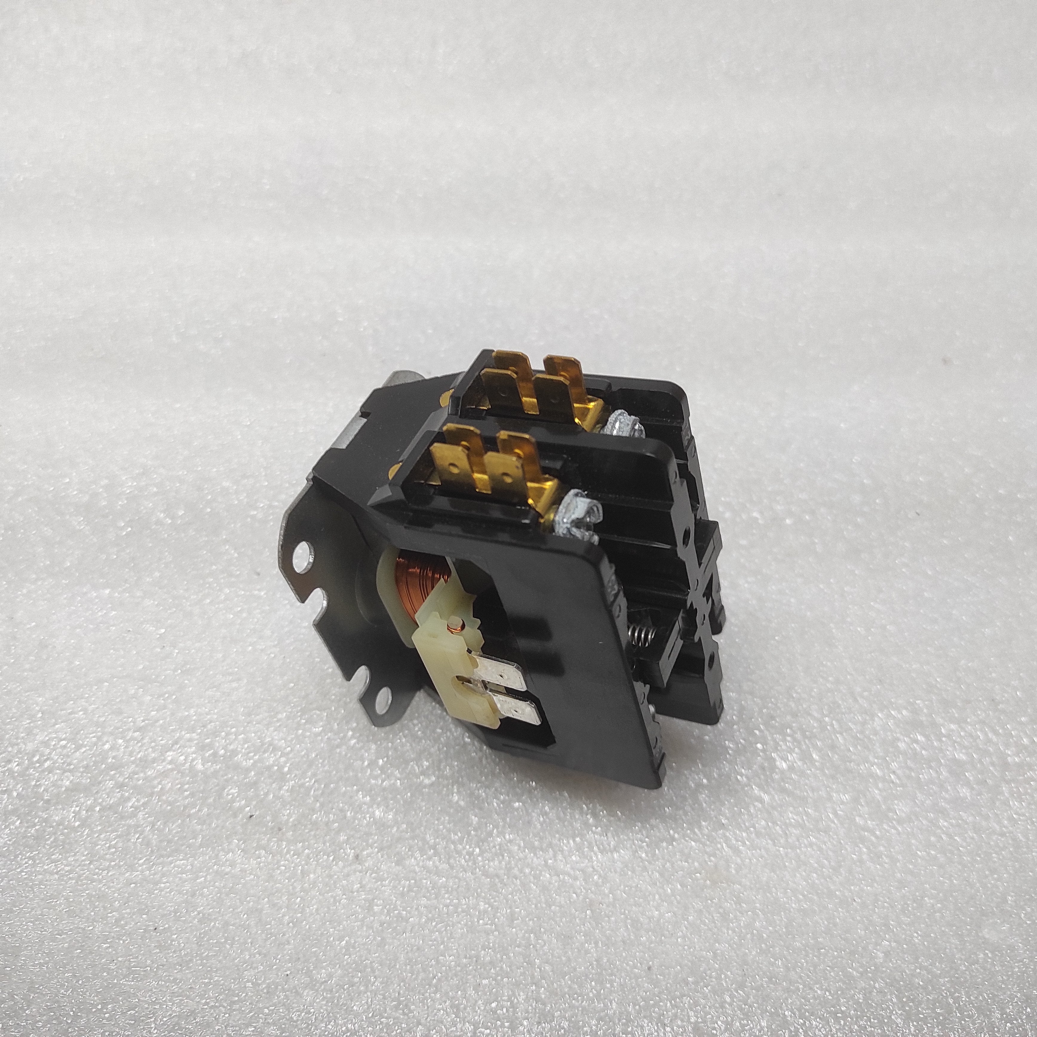 TYCO ELECTRONICS HN52KC025 MAGNETIC CONTACTOR 3100A20Q328 COIL VOLTAGE 24VAC
