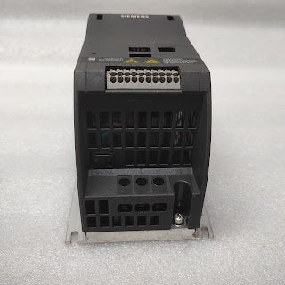 SIEMENS SINAMICS G110 CPM110 0.25 kW 6SL3211-0KB12-5UA1
