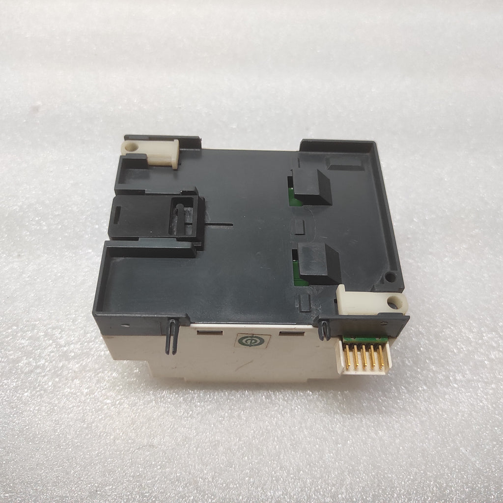 SE ZELIO SR3 XT101BD DISCRETE I/O EXTENSION MODULE 88960221