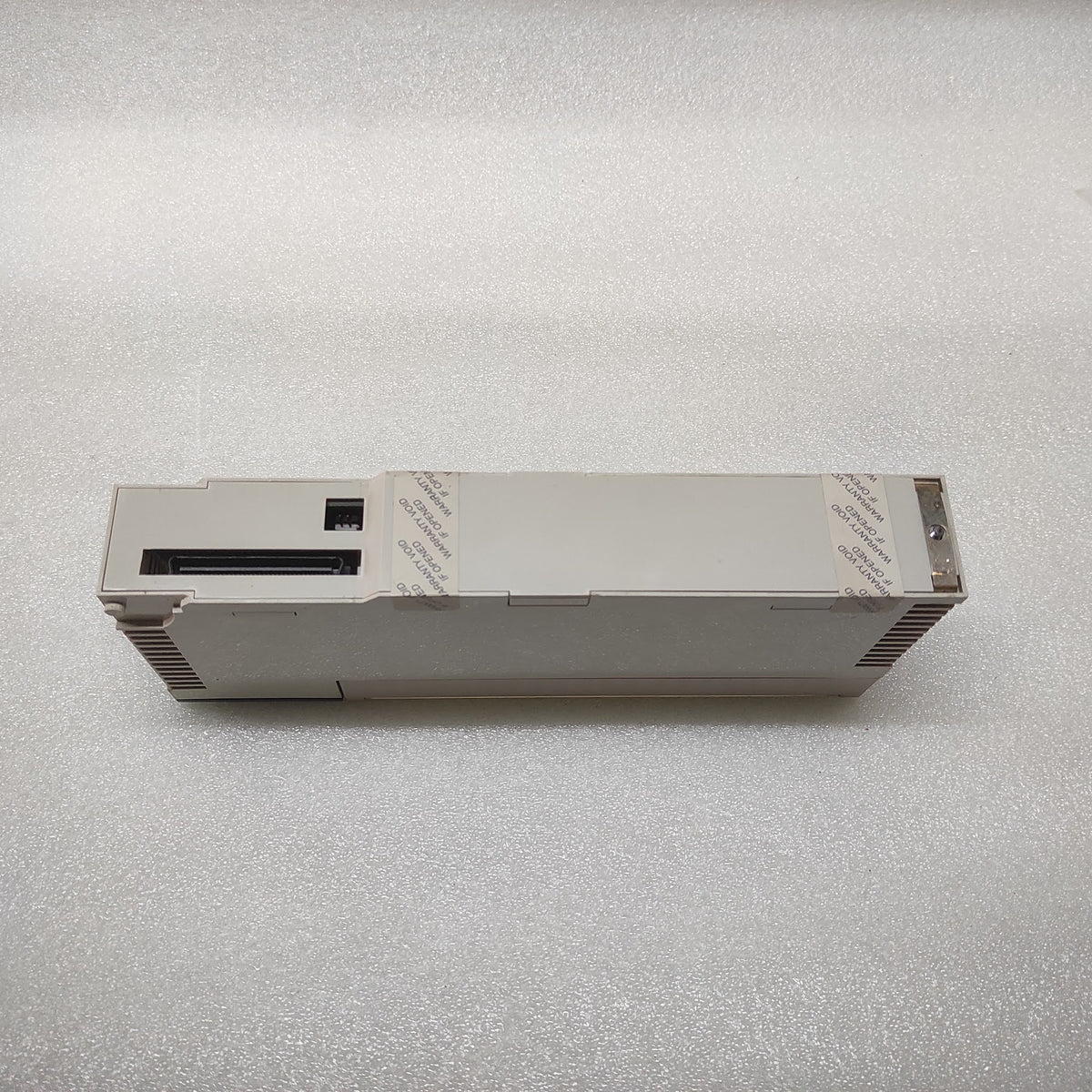 SE 140EHC10500 INPUT/OUTPUT 8-CH MODULE