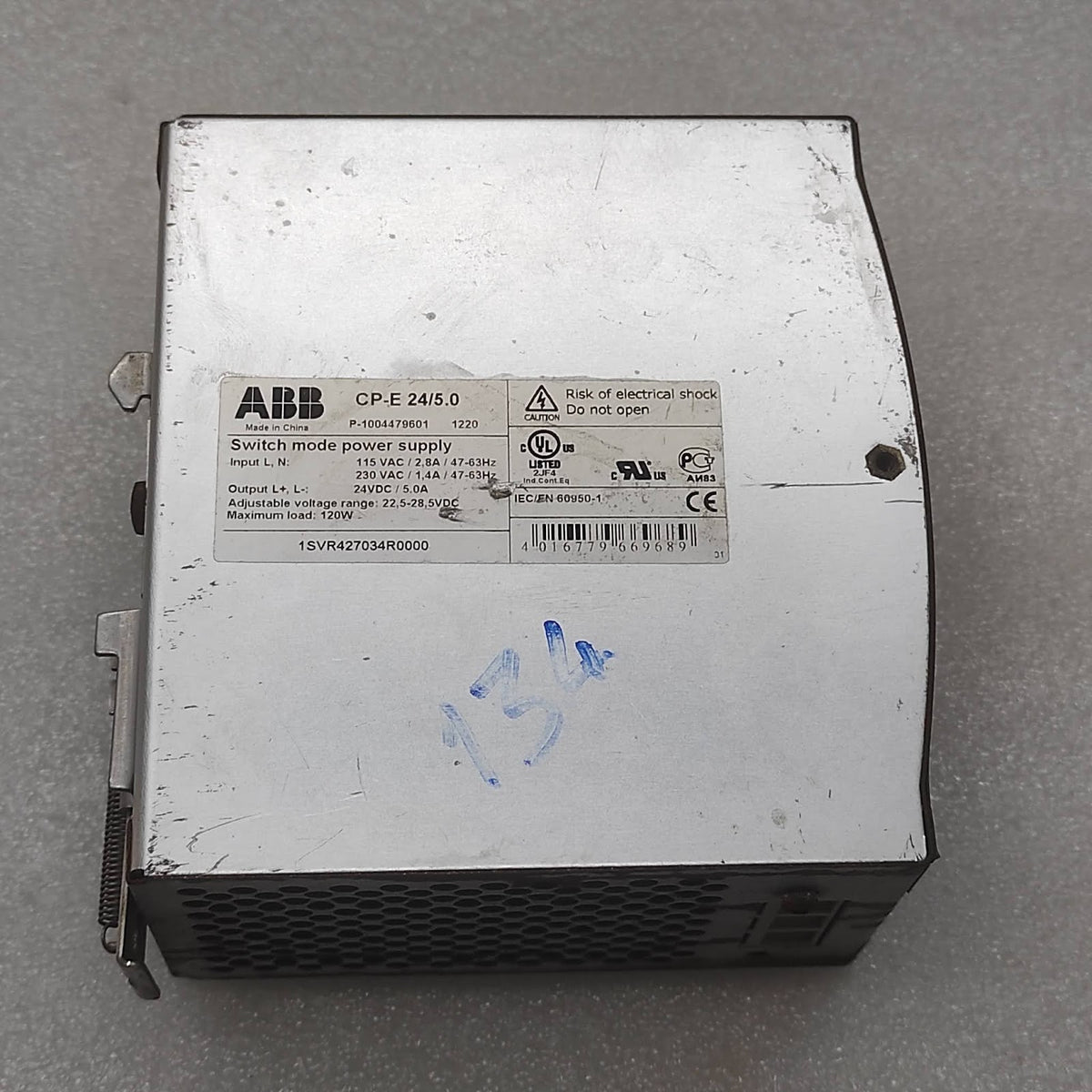 ABB CP-E 24/5.0 POWER SUPPLY 1SVR427034R0000 24VDC 5A SCREW RUSTED