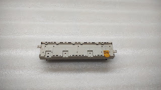 OMRON XW2B-40G5 INTERFACE MODULE M3.5 40PNT SCREW TERMINAL