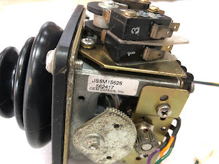 OEM CONTROLS JS6M15626 VARCO 3017249010 ROTARY ACTUATED PUSHBUTTON QAI3049 001