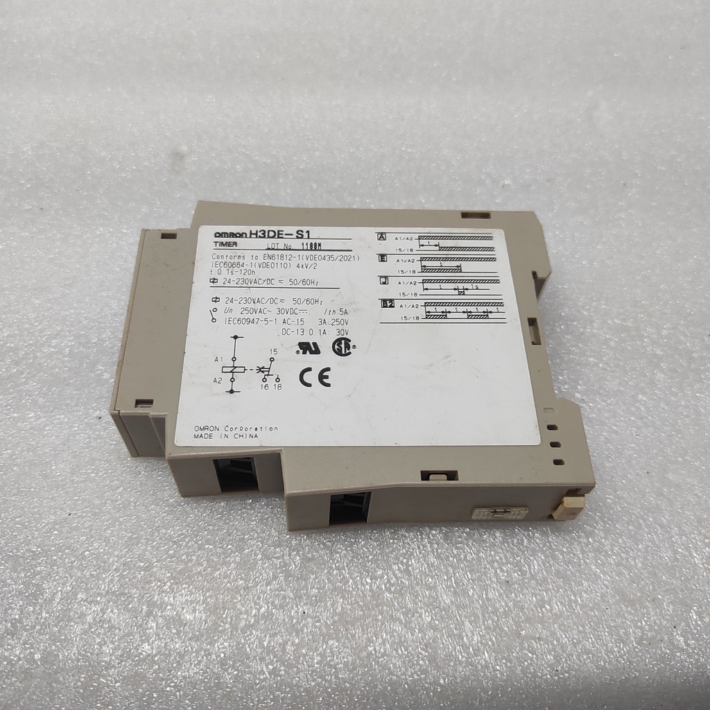 OMRON H3DE-S1 MULTIFUNCTION TIME DELAY RELAY 24-230VAC/DC