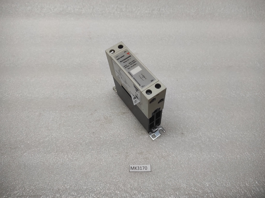 CARLO GAVAZZI RJ1A23A30E SEMICONDUCTOR CONTACTOR 230V