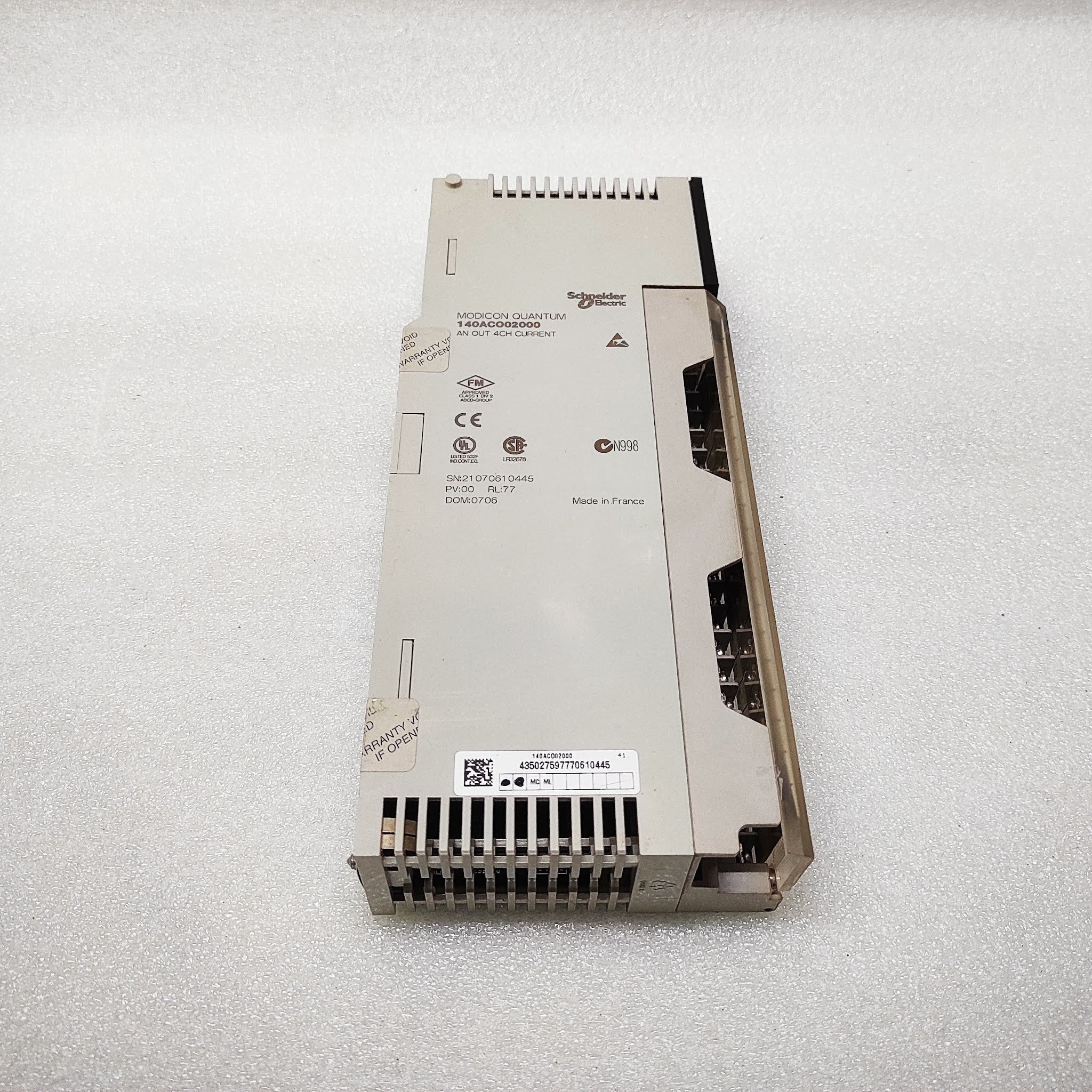 SE 140ACO02000 ANALOG OUTPUT MODULE