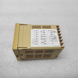 SHIMADEN SR62 TEMPERATURE CONTROLLER SR62-411-90-0000C 100-240V