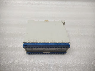 SELCO M1500-03 PT100 6-WAY TRANSMITTER 24V DC