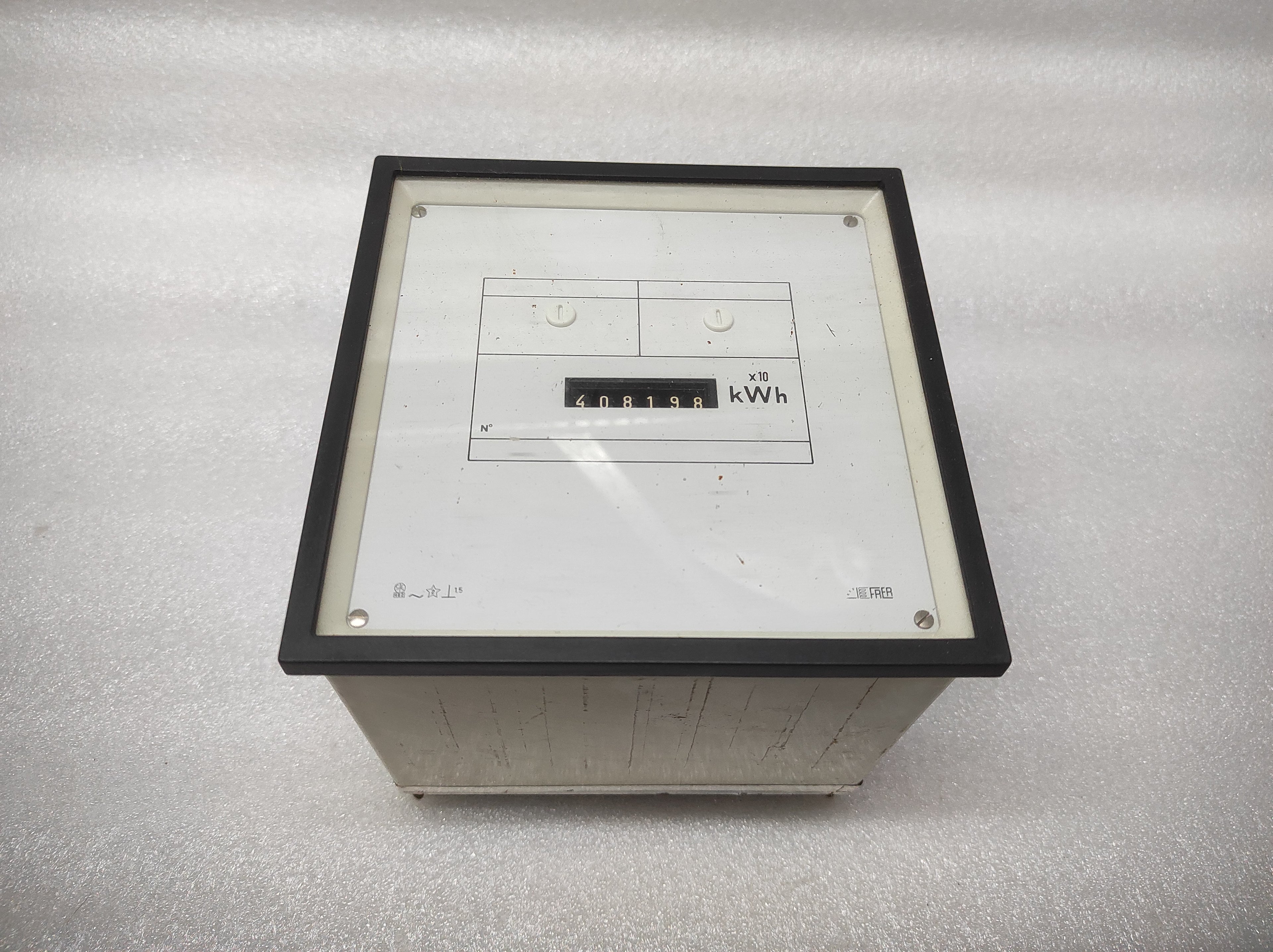 FRER kWh KILOWATT-HOUR METER