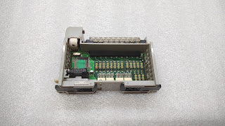 ALLEN BRADLEY CAT 1769-IQ16 COMPACT I/O MODULE