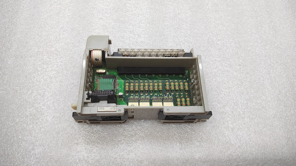 ALLEN BRADLEY CAT 1769-IQ16 COMPACT I/O MODULE