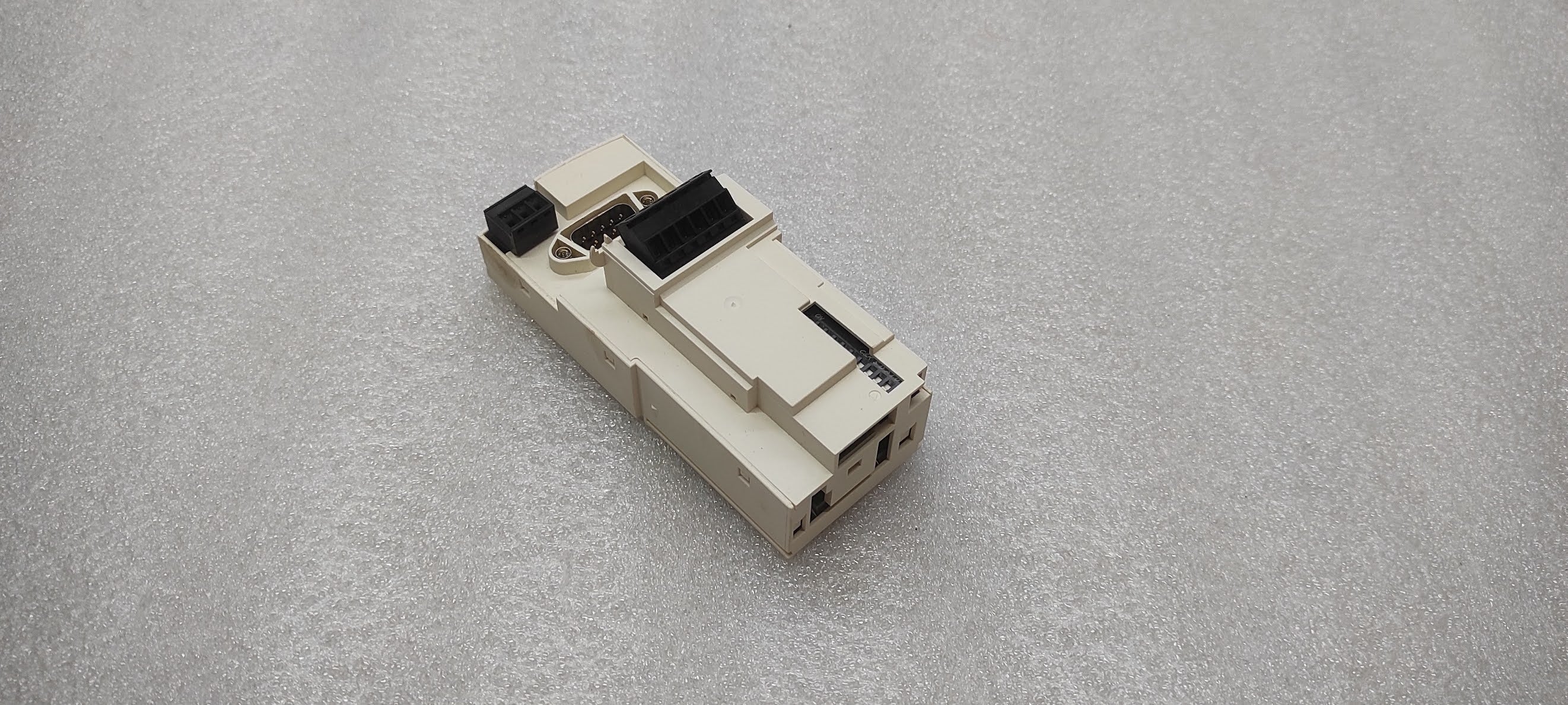 SE LULC08 COMMUNICATION CAN MODULE 821290