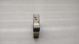 TELEMECANIQUE RE4 TL11BU TIME DELAY RELAY 09970 110-240V/24V 0.05S-300H