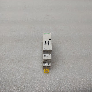 SE CS 30323 ICT 25A 220V CONTACTOR
