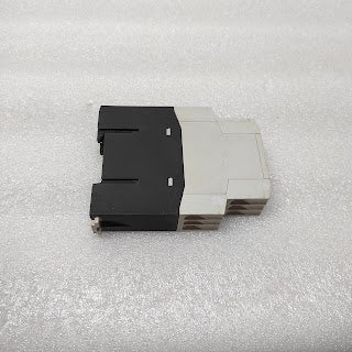 MOELLER EMT6 THERMISTOR OVERLOAD RELAY 230V