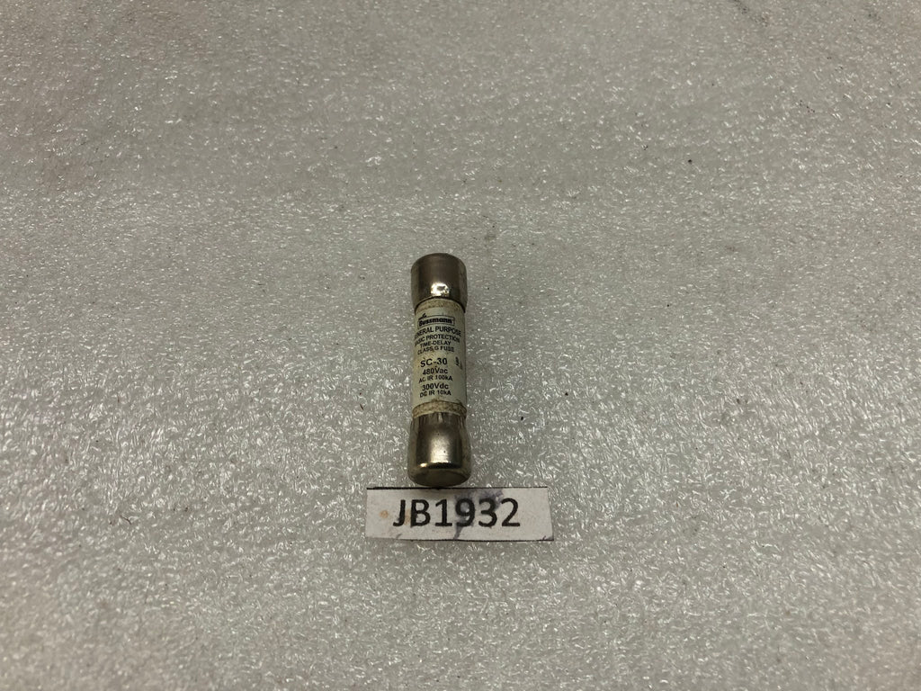 BUSSMANN SC-30 TIME DELAY FUSE 480VAC/300VDC LOT OF 18 UNIT