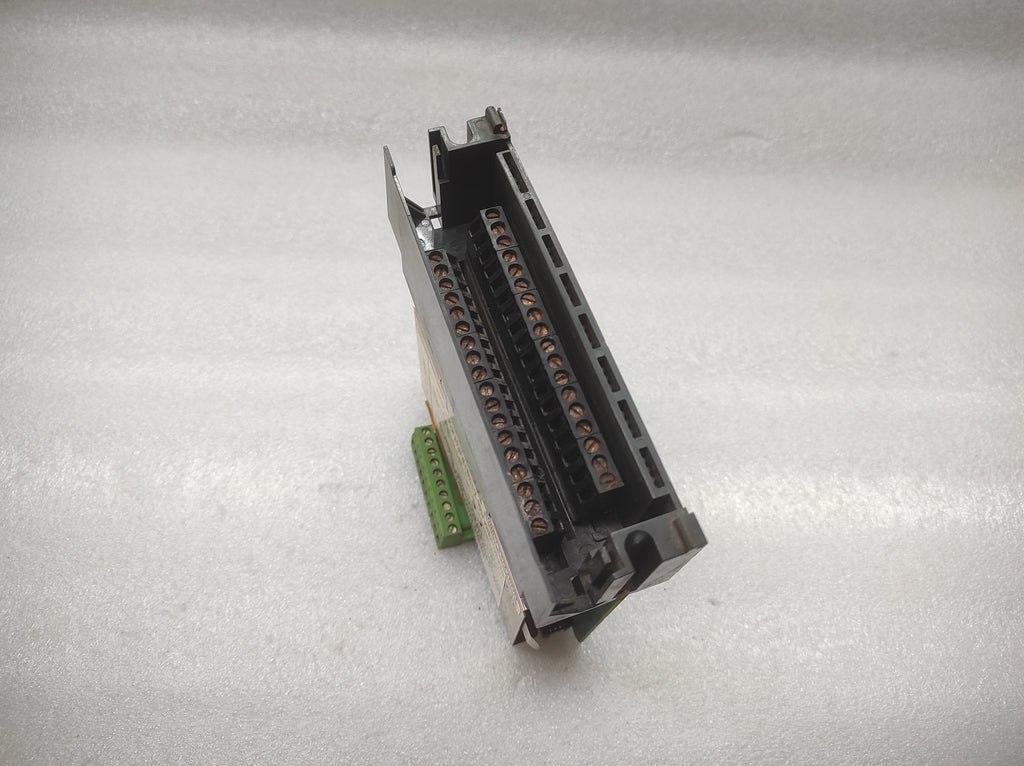 HONEYWELL HC900 CONTROLLER 900A16-0001 HLAI MODULE