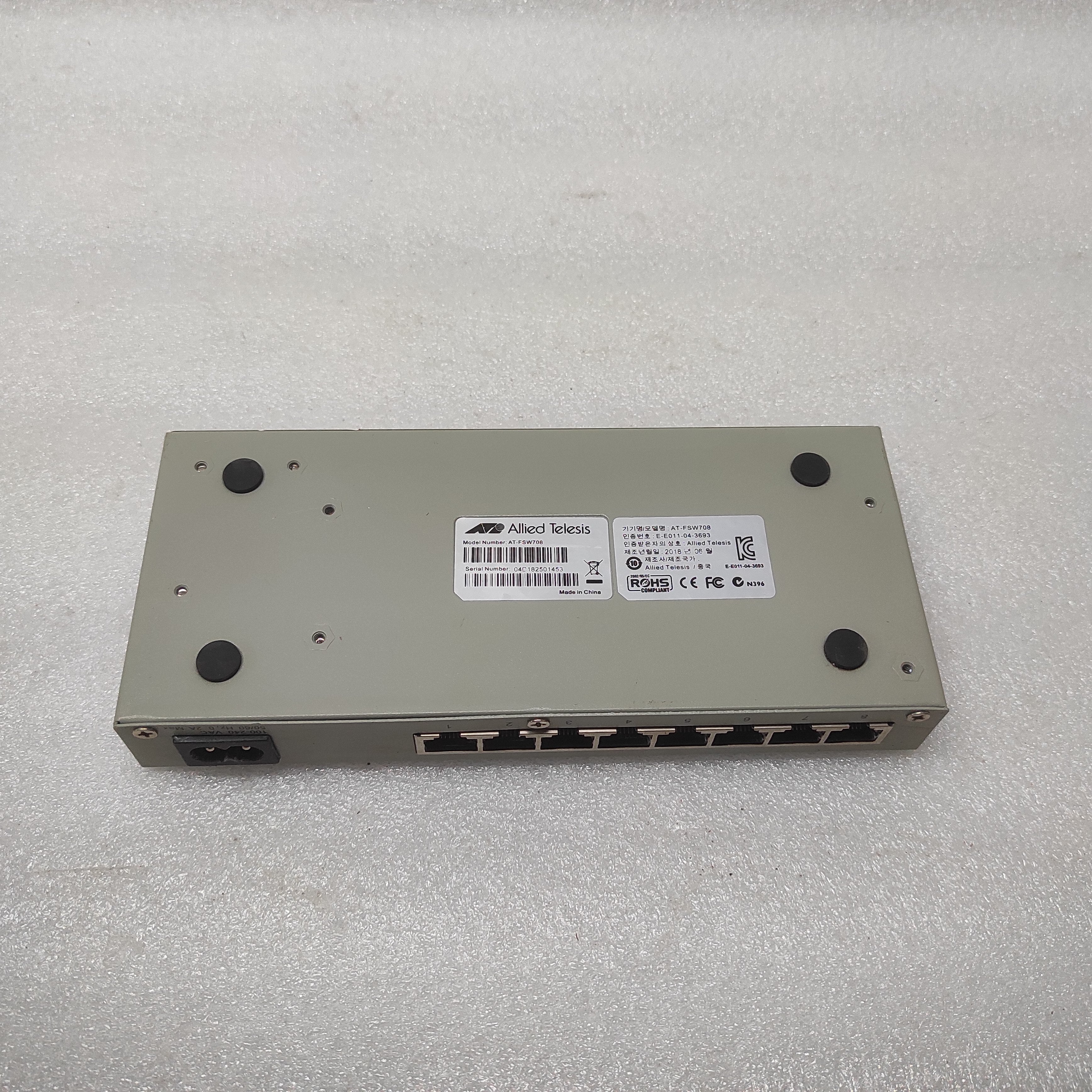 ALLIED TELESIS AT-FSW708 10BASE-T/100BASE-TX 8-PORT FAST ETHERNET SWITCH
