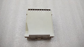 KNICK 8439 A1 DC-ISOLATING AMPLIFIER CRACKED BODY