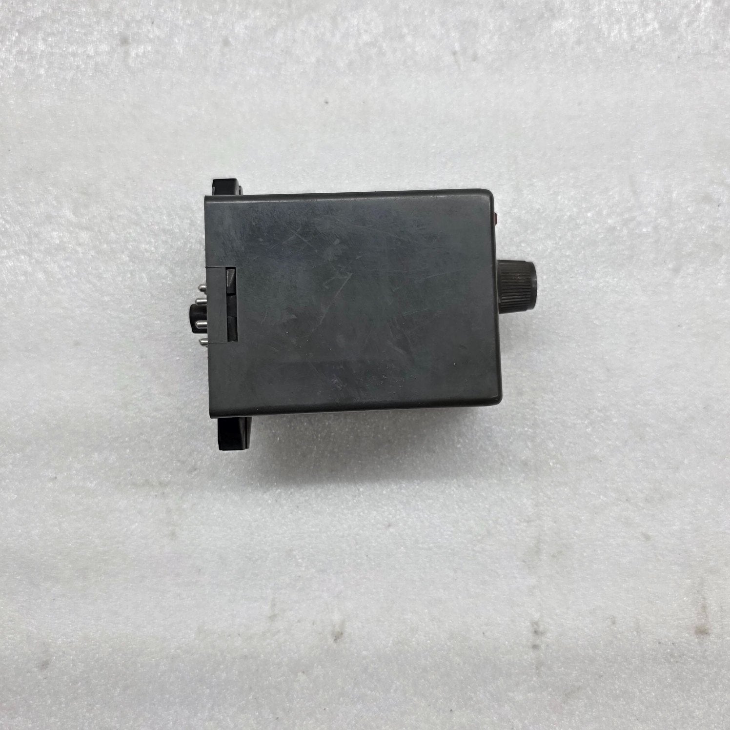 OMRON TDS SOLID STATE TIMER 24VDC