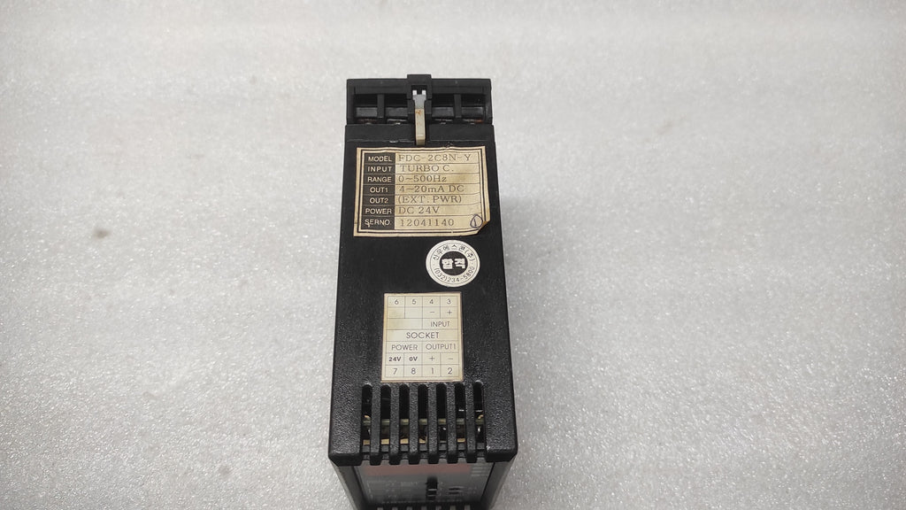 SINWOO S-CON FDC-2C8N-Y SIGNAL CONVERTER 24VDC