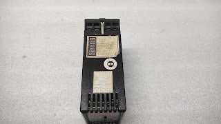 SINWOO S-CON FDC-2C8N-Y SIGNAL CONVERTER 24VDC