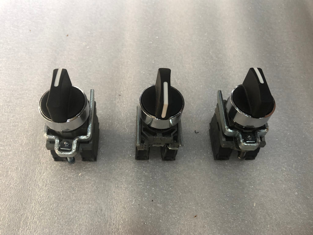 SE  XB4-BD53 SELECTOR SWITCH 38062