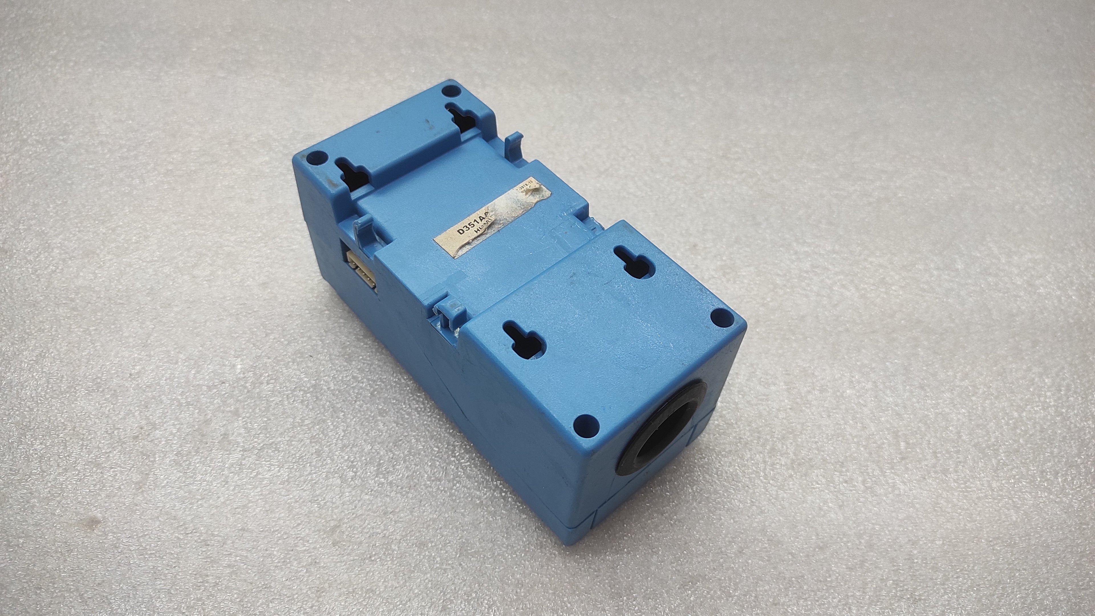 JOHNSON CONTROLS D351A HUMIDITY CONTROL